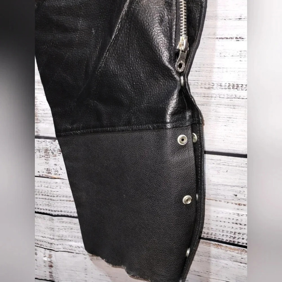 Diamond Plate Buffalo Leather Chaps Black size XL Motorcycle Biker Harley Moto - Picture 4 of 7